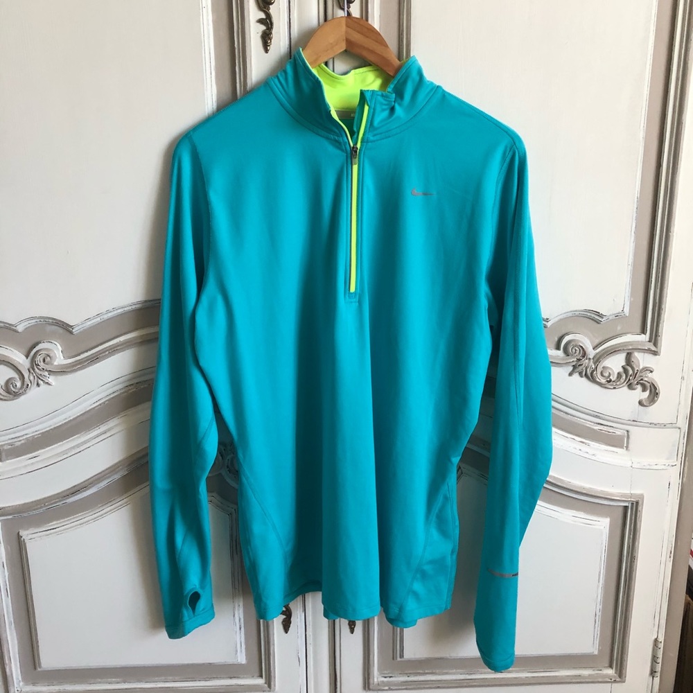 Nike dri fit pullover